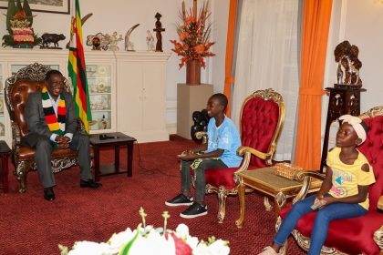 President meets heroes