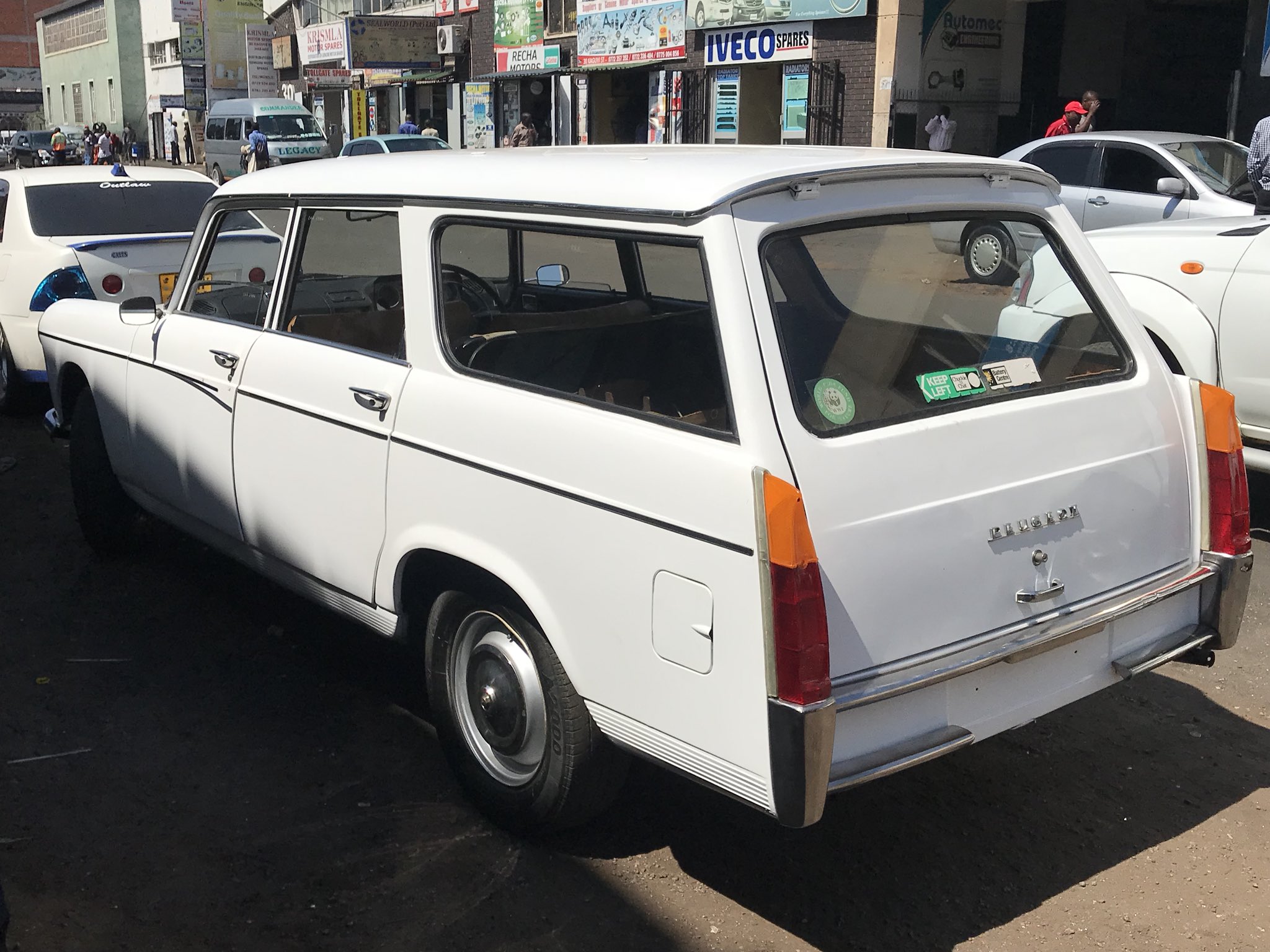peugeot 404 et